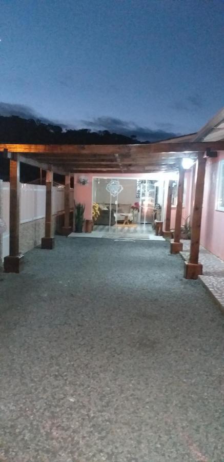 Casa De Temporada Familiar Hotel Urubici Bagian luar foto
